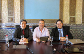 CCGIDIS 2011 :: iFreeTablet :: Presentation :: Prof. Dr. Carlos de Castro Lozano Guacho and José Miguel Ramirez